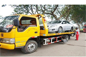 伊春附近24小时汽车拖车服务热线